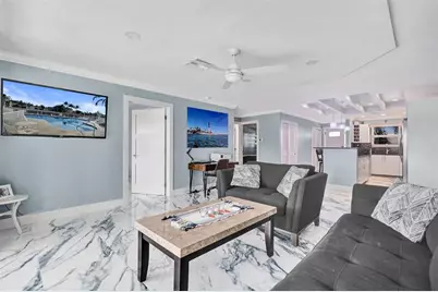 2330 NE 36th St, Unit #9, Lighthouse Point, FL 33064 - Photo 21