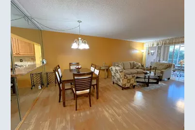 9501  Seagrape Dr, Unit #305, Davie, FL 33324 - Photo 11