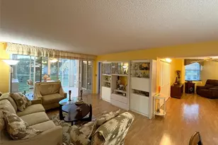 9501 Seagrape Dr, Davie, FL 33324 - Photo 17