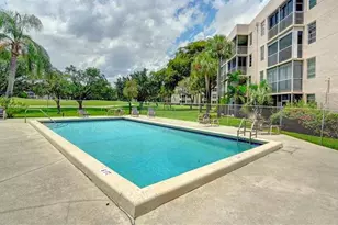 9501 Seagrape Dr, Davie, FL 33324 - Photo 27