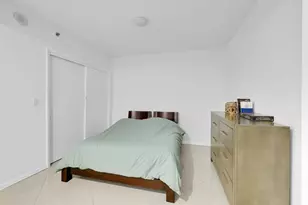 1830 S Ocean Dr, Hallandale Beach, FL 33009 - Photo 9