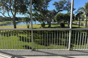 3010 N Course Dr, Pompano Beach, FL 33069 - Photo 9