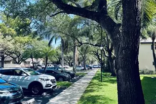 4529 Carambola Cir Unit, Coconut Creek, FL 33066 - Photo 3