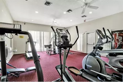 5544  Lakewood Cir, Unit #E, Pompano Beach, FL 33063 - Photo 15