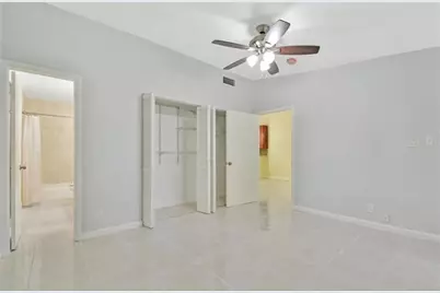 5544  Lakewood Cir, Unit #E, Pompano Beach, FL 33063 - Photo 5