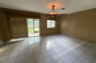 1952 Discovery Cir E, Deerfield Beach, FL 33442 - Photo 15