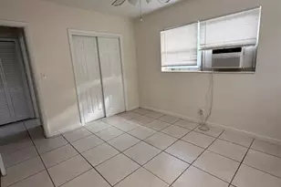 237 SE Park St, Dania Beach, FL 33004 - Photo 5
