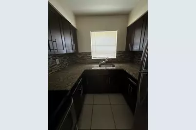 241 SE Park St, Unit #1, Dania Beach, FL 33004 - Photo 5