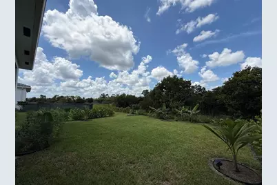 187 SE Via Sangro, Port Saint Lucie, FL 34952 - Photo 39