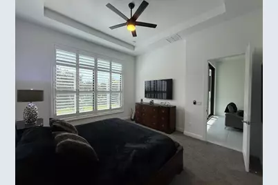 187 SE Via Sangro, Port Saint Lucie, FL 34952 - Photo 15