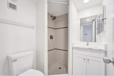 9430  Poinciana Pl, Unit #415, Davie, FL 33324 - Photo 27