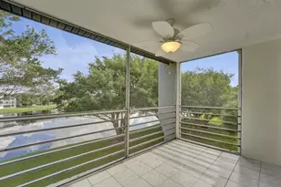 9430 Poinciana Pl, Davie, FL 33324 - Photo 29