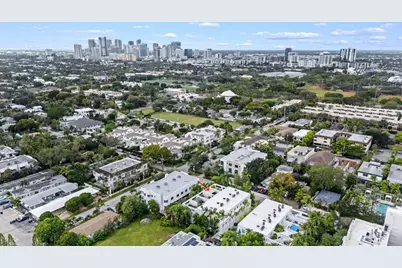 910 NE 16th Ter, Unit #2, Fort Lauderdale, FL 33304 - Photo 27