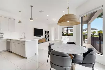 10595 S Lago Vista Cir, Parkland, FL 33076 - Photo 15