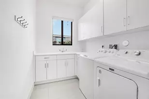 10595 S Lago Vista Cir, Parkland, FL 33076 - Photo 31