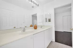 1427 NW 34th Way, Fort Lauderdale, FL 33311 - Photo 25