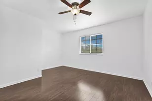 1427 NW 34th Way, Fort Lauderdale, FL 33311 - Photo 11