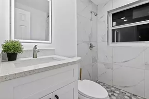 621 SE 1st St, Hialeah, FL 33010 - Photo 27