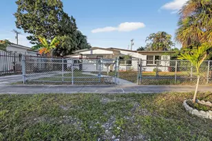 621 SE 1st St, Hialeah, FL 33010 - Photo 51