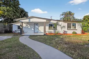 621 SE 1st St, Hialeah, FL 33010 - Photo 1