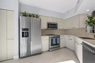 347 N New River Dr Unit, Fort Lauderdale, FL 33301 - Photo 5