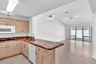 6796 N Pine Island Rd, Tamarac, FL 33321 - Photo 13