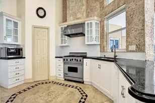 6419 NW 99th Dr, Parkland, FL 33076 - Photo 9