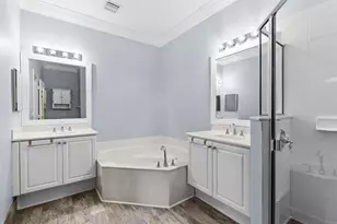 2522 Stockbridge Square SW, Vero Beach, FL 32962 - Photo 9