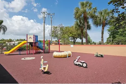 1901  Congressional Way, Unit #1901, Deerfield Beach, FL 33442 - Photo 31