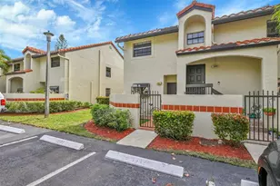 1901 Congressional Way, Deerfield Beach, FL 33442 - Photo 3