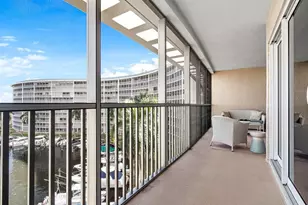 1427 E Hillsboro Blvd, Deerfield Beach, FL 33441 - Photo 27