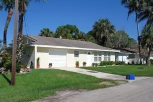 6106 Island Park Ct, Fort Myers, FL 33908 - Photo 1