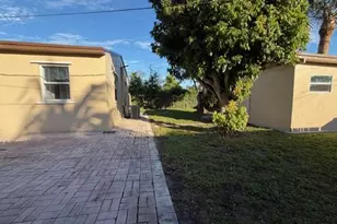 1966 NE 177, North Miami Beach, FL 33162 - Photo 23