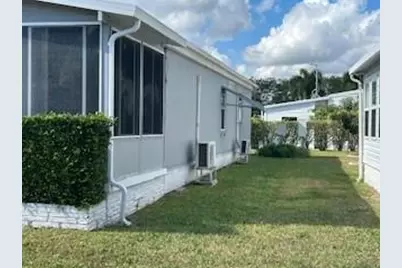 5389 NW 3rd Ave, Deerfield Beach, FL 33064 - Photo 25