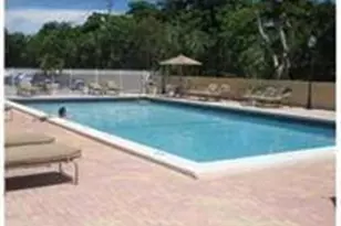 1800 Sans Souci Blvd Unit, North Miami, FL 33181 - Photo 17