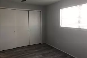 2050 NE 39th St, Fort Lauderdale, FL 33308 - Photo 13