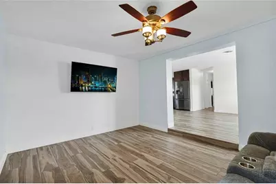 341 NW 37th St, Deerfield Beach, FL 33064 - Photo 5