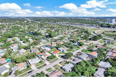 341 NW 37th St, Deerfield Beach, FL 33064 - Photo 37