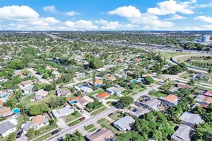341 NW 37th St, Deerfield Beach, FL 33064 - Photo 37