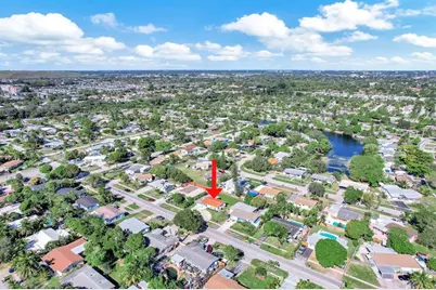 341 NW 37th St, Deerfield Beach, FL 33064 - Photo 39