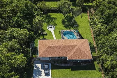 1474 SW Del Rio Blvd, Port Saint Lucie, FL 34953 - Photo 3