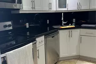 20301 W Country Club Dr Unit, Aventura, FL 33180 - Photo 23