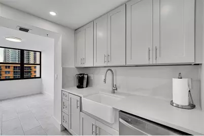 2301 S Ocean Dr, Unit #1701, Hollywood, FL 33019 - Photo 7