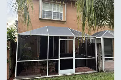 1552  Barcelona Way, Unit #6-19, Weston, FL 33327 - Photo 25