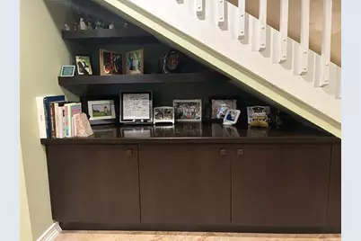 1552  Barcelona Way, Unit #6-19, Weston, FL 33327 - Photo 9