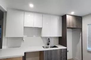 4841 NE 5th Terrace, Fort Lauderdale, FL 33334 - Photo 3