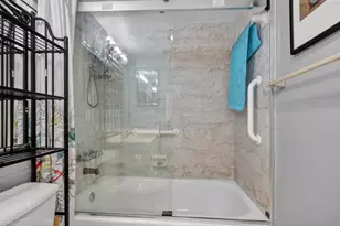 9410 N Hollybrook Lake Dr, Pembroke Pines, FL 33025 - Photo 7