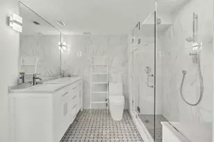 11930 N Bayshore Dr, North Miami, FL 33181 - Photo 27