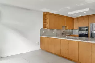 11930 N Bayshore Dr, North Miami, FL 33181 - Photo 17