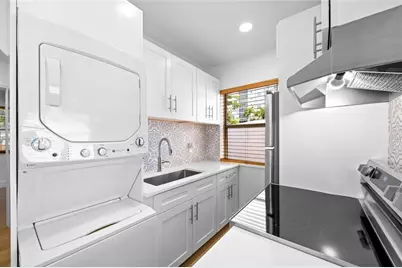 412 SE 16th St, Unit #6, Fort Lauderdale, FL 33316 - Photo 1